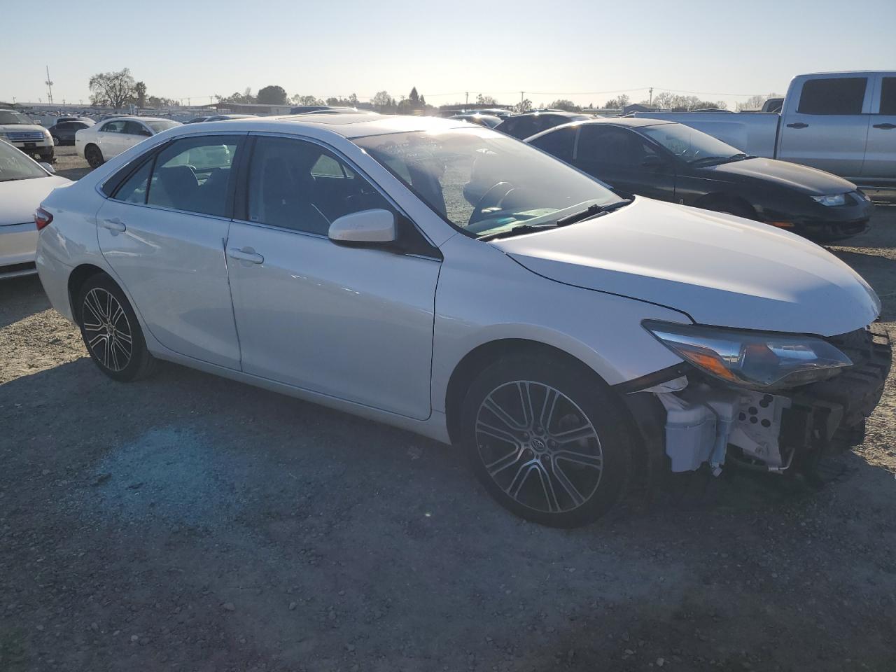 2016 Toyota Camry - Image 4