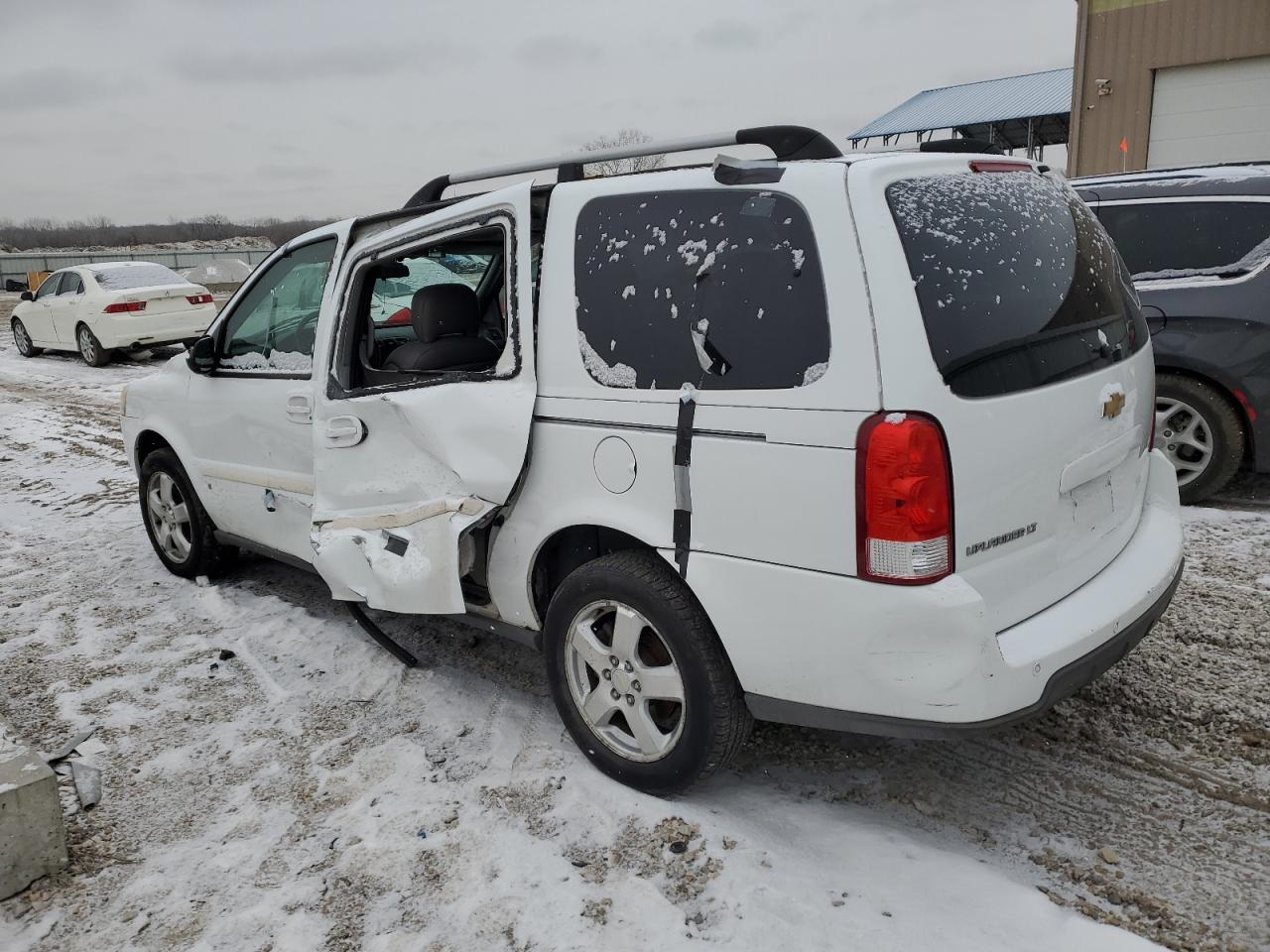 2007 Chevrolet Uplander - Image 2