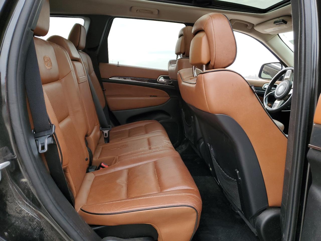2013 Jeep Grand Cherokee - Image 12