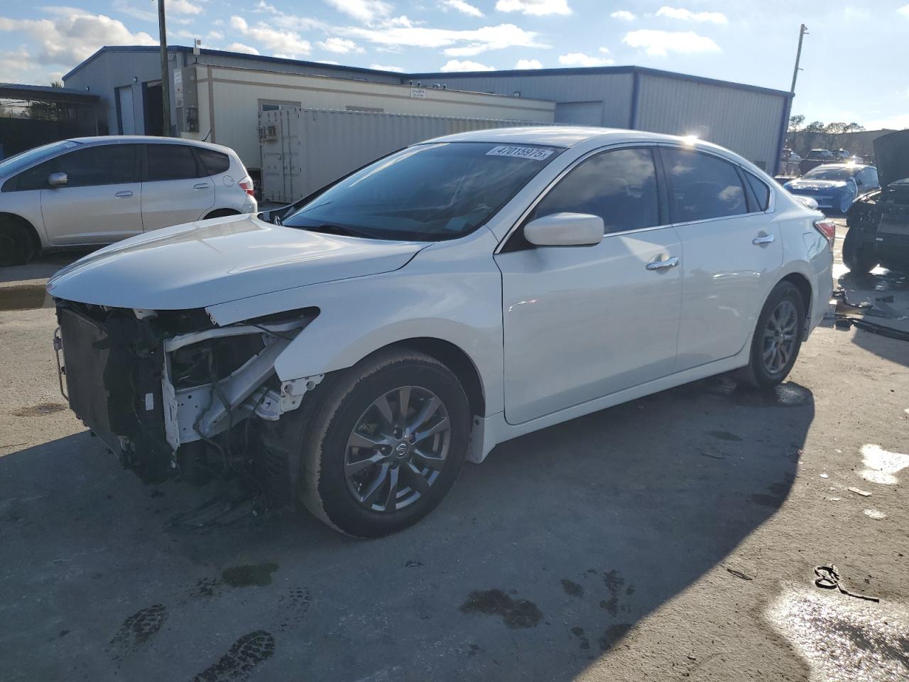2015 Nissan Altima - Image 1