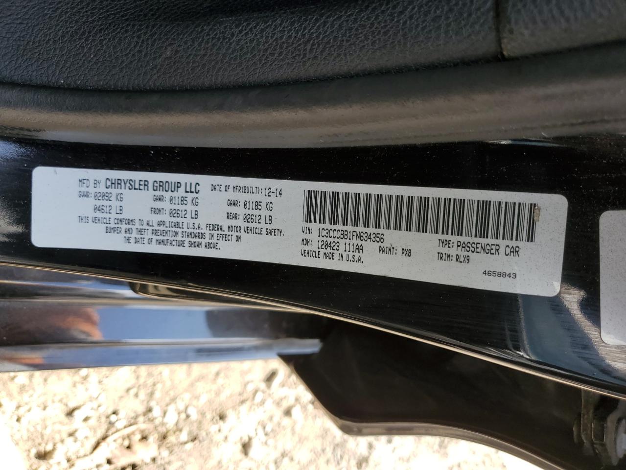 2015 Chrysler 200 - Image 12