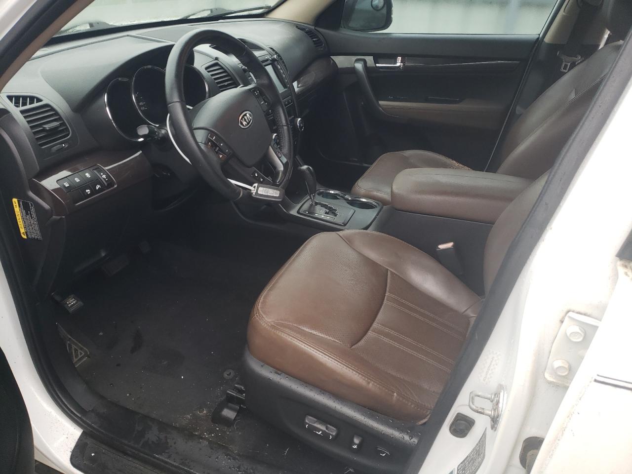 2012 Kia Sorento - Image 7