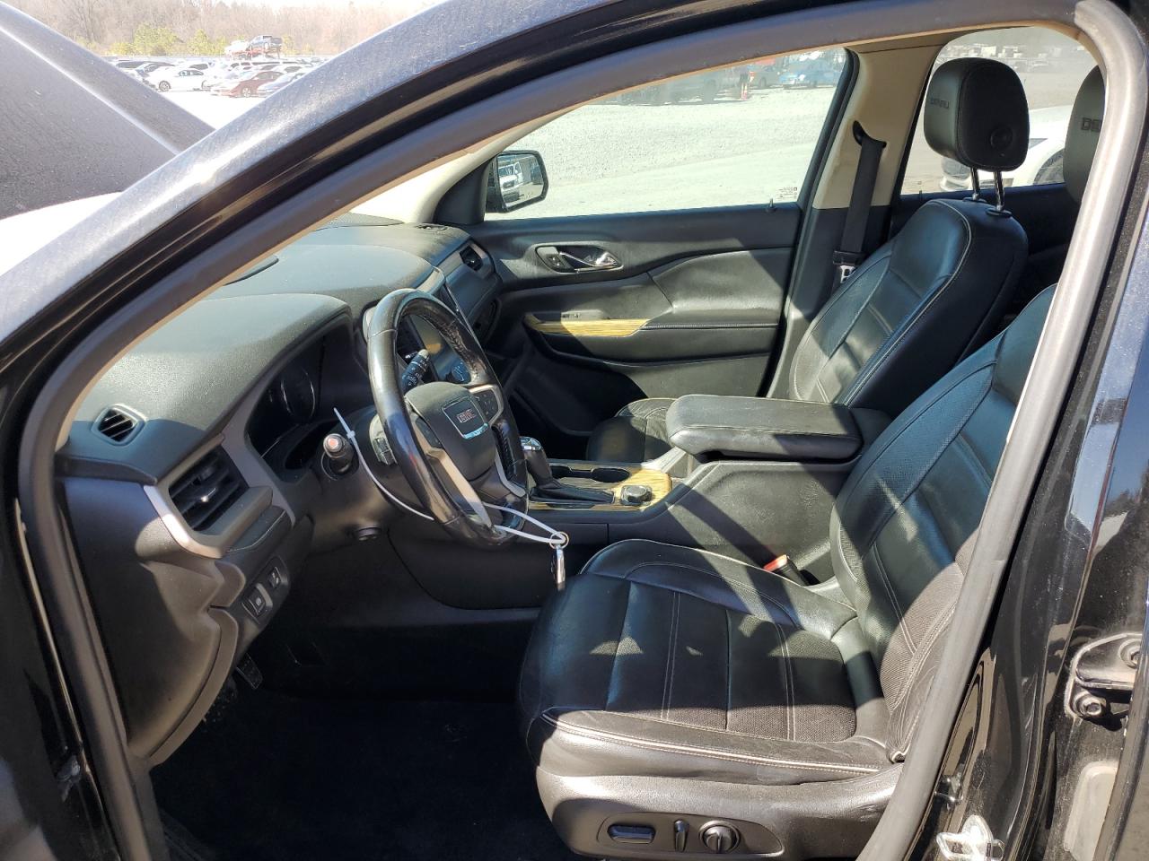 2018 GMC Acadia - Image 7