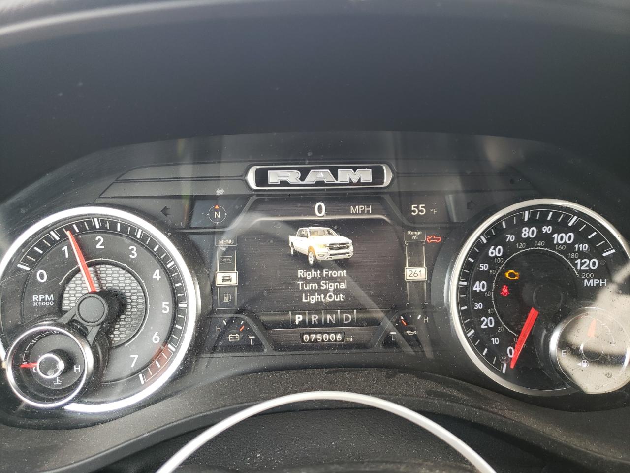 2019 RAM 1500 - Image 9