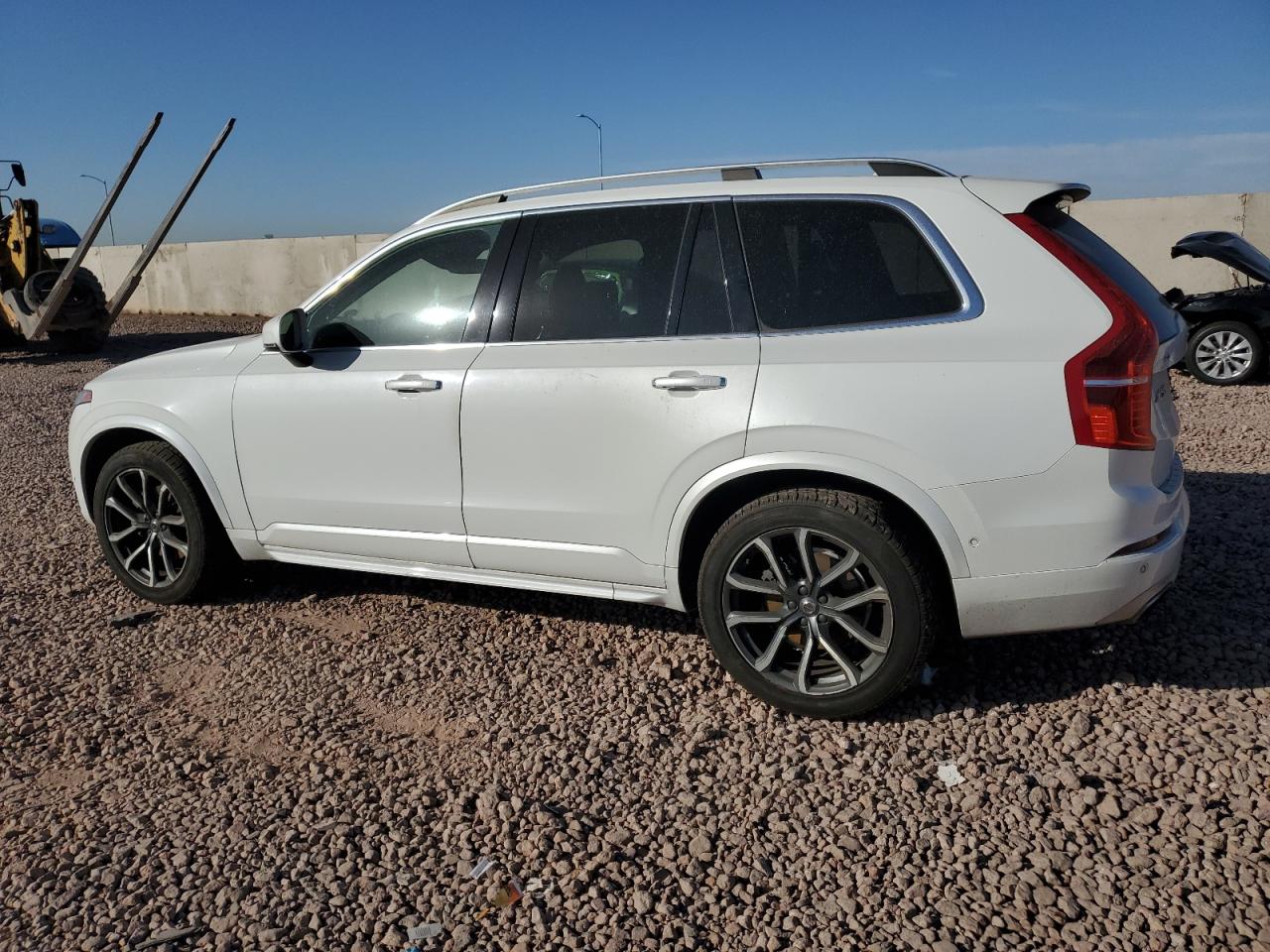 2016 Volvo XC90 - Image 2