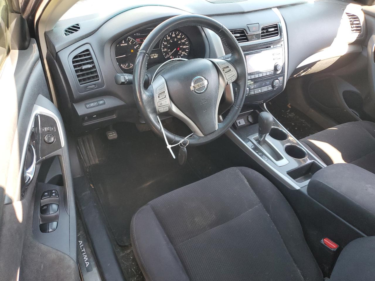 2013 Nissan Altima - Image 8