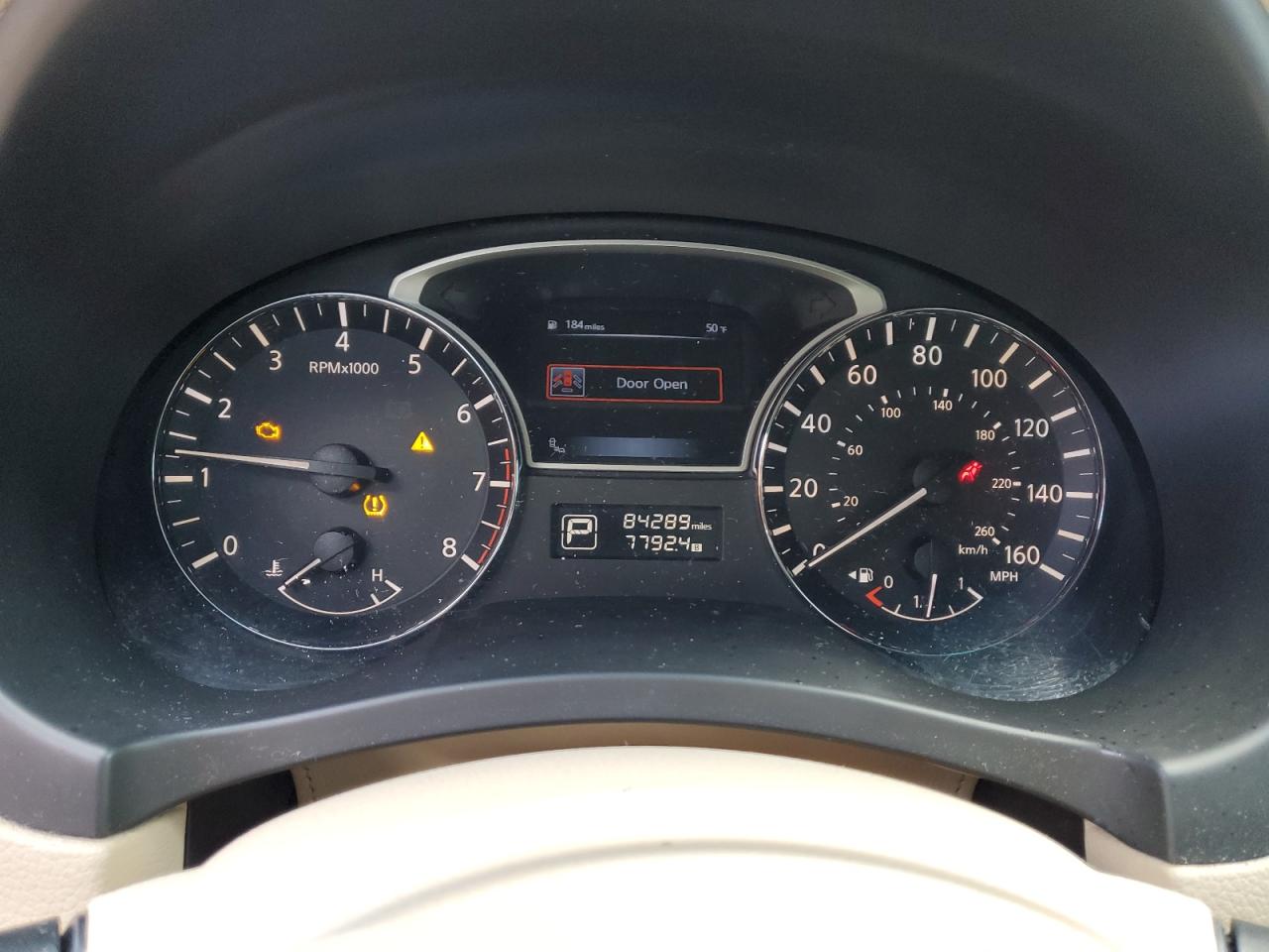 2014 Nissan Altima - Image 9