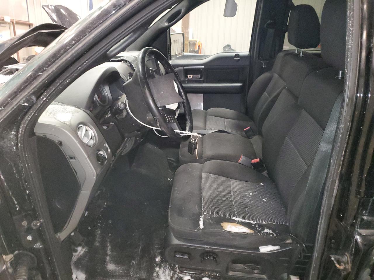 2004 Ford F-150 - Image 7