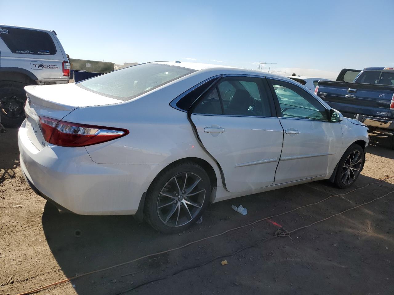 2015 Toyota Camry - Image 3