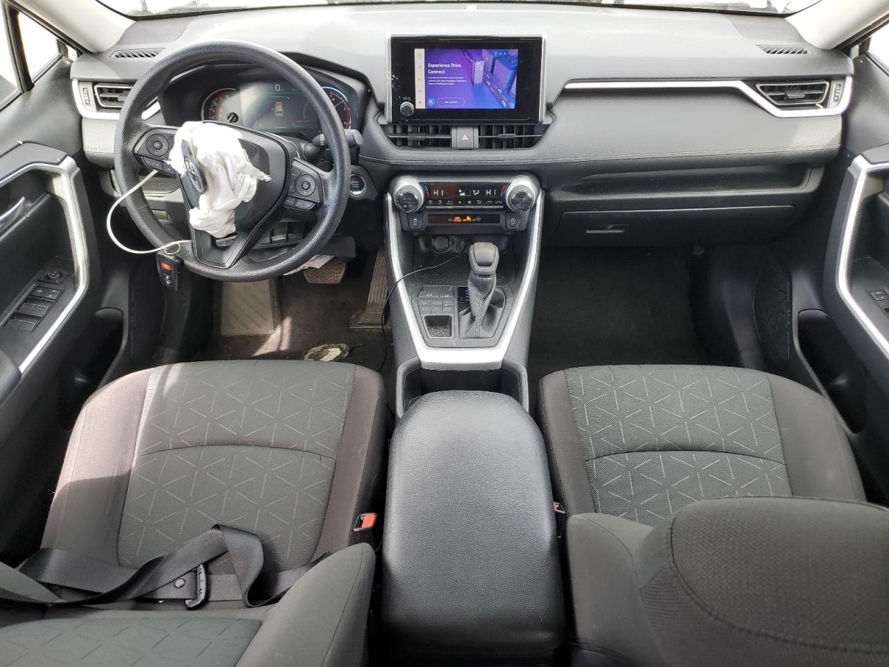 2023 Toyota RAV 4 - Image 8