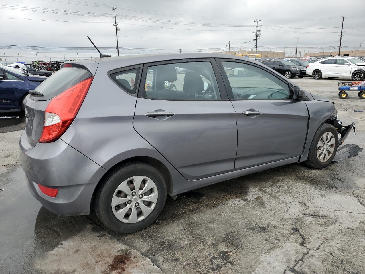 2015 Hyundai Accent - Image 3