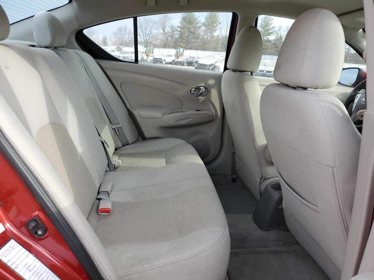 2015 Nissan Versa - Image 10