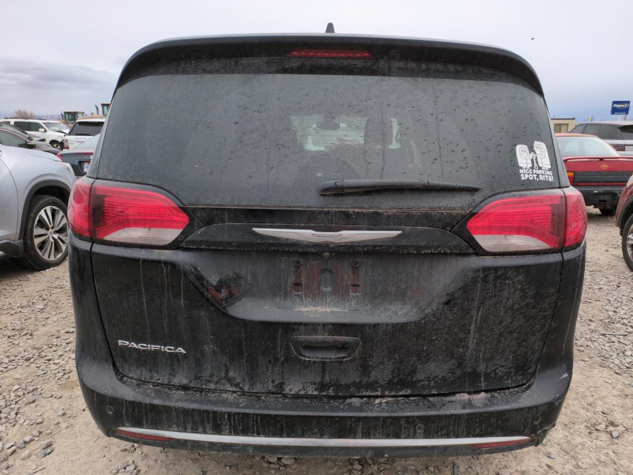 2017 Chrysler Pacifica - Image 6
