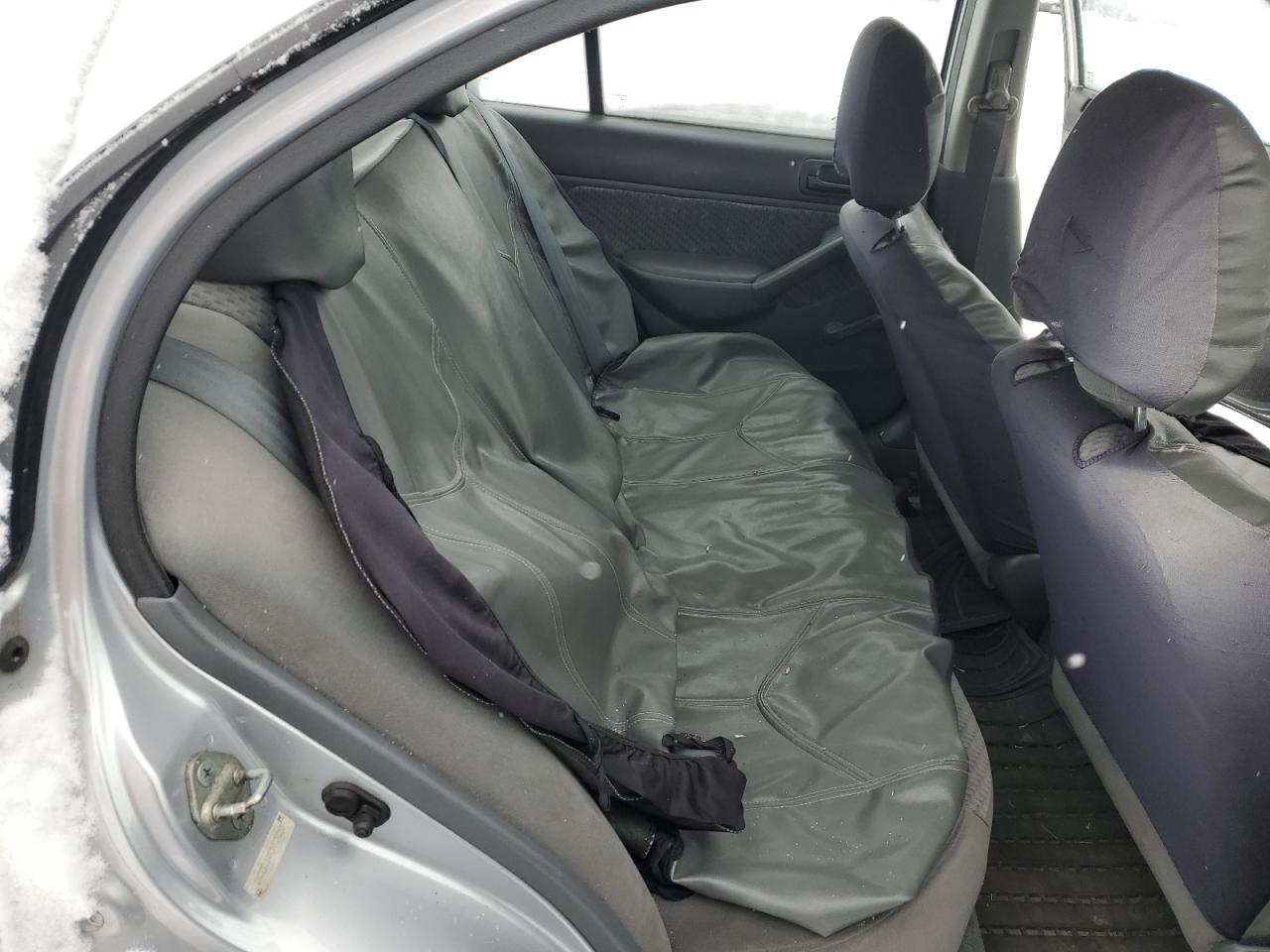 2003 Honda Civic - Image 10