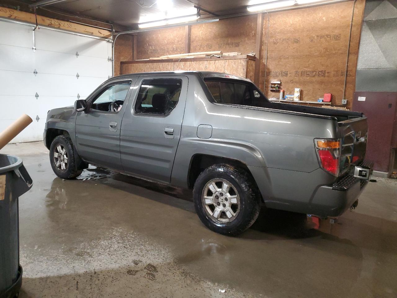 2008 Honda Ridgeline - Image 2