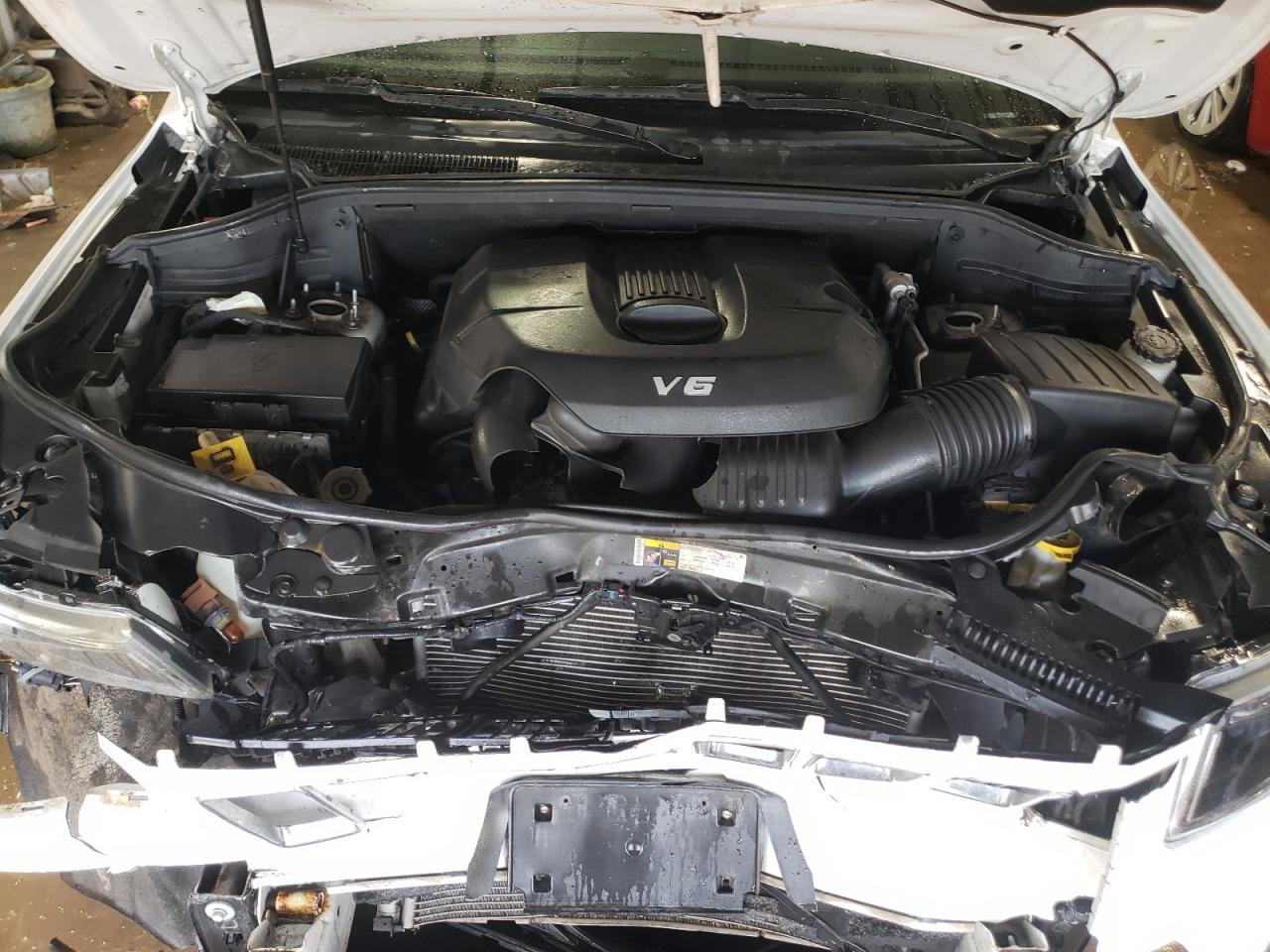 2014 Jeep Grand Cherokee - Image 11