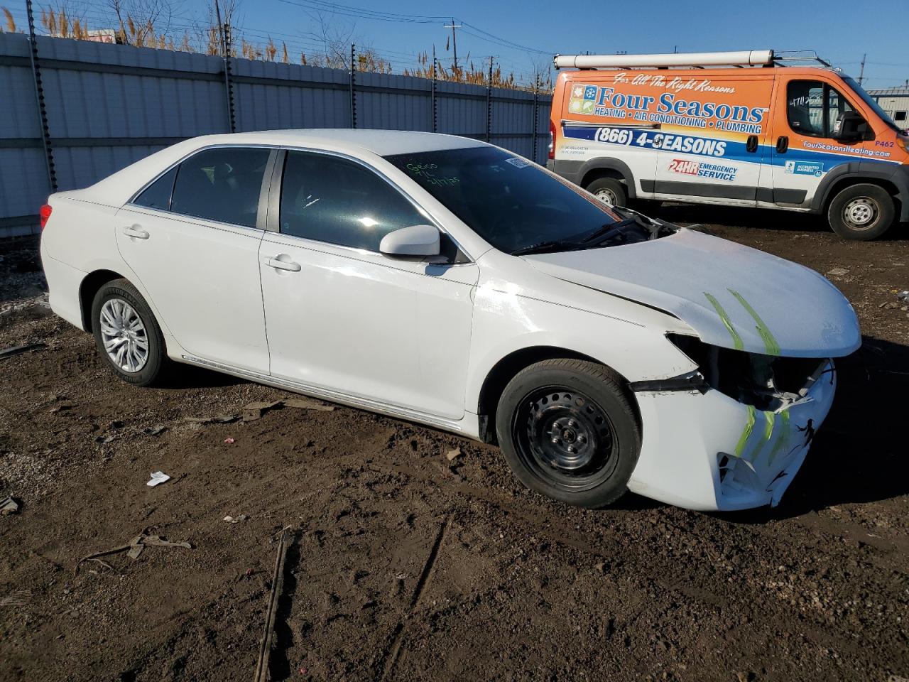 2012 Toyota Camry - Image 4