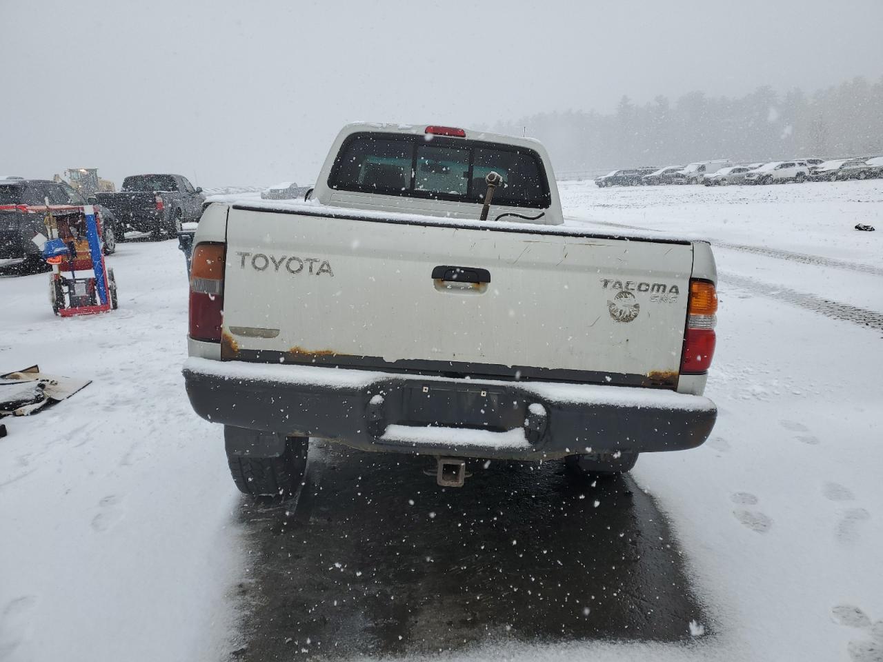 2001 Toyota Tacoma - Image 6