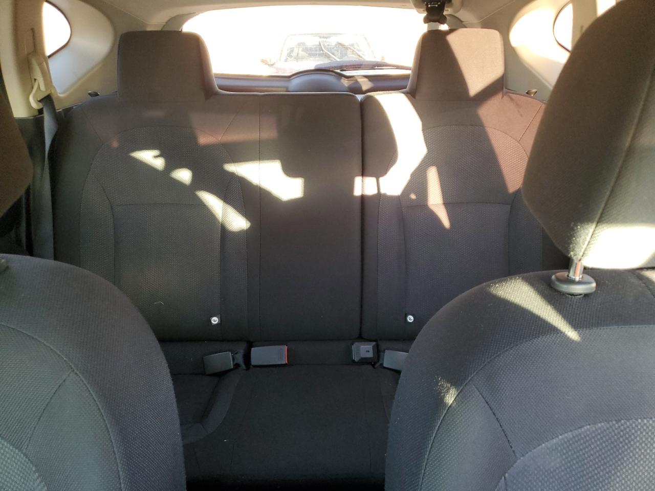 2015 Nissan Rogue - Image 10