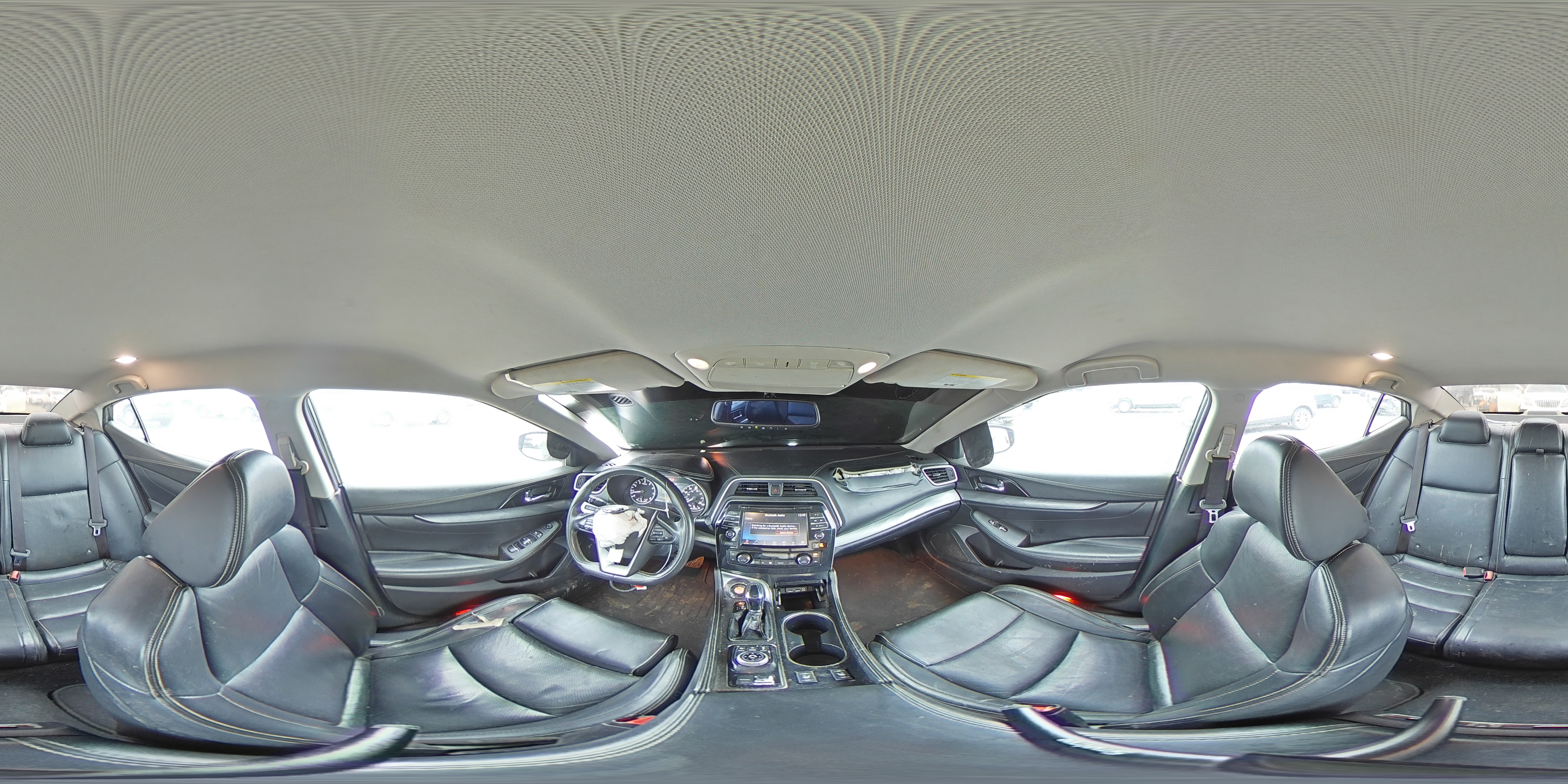 2018 Nissan Maxima - Image 13