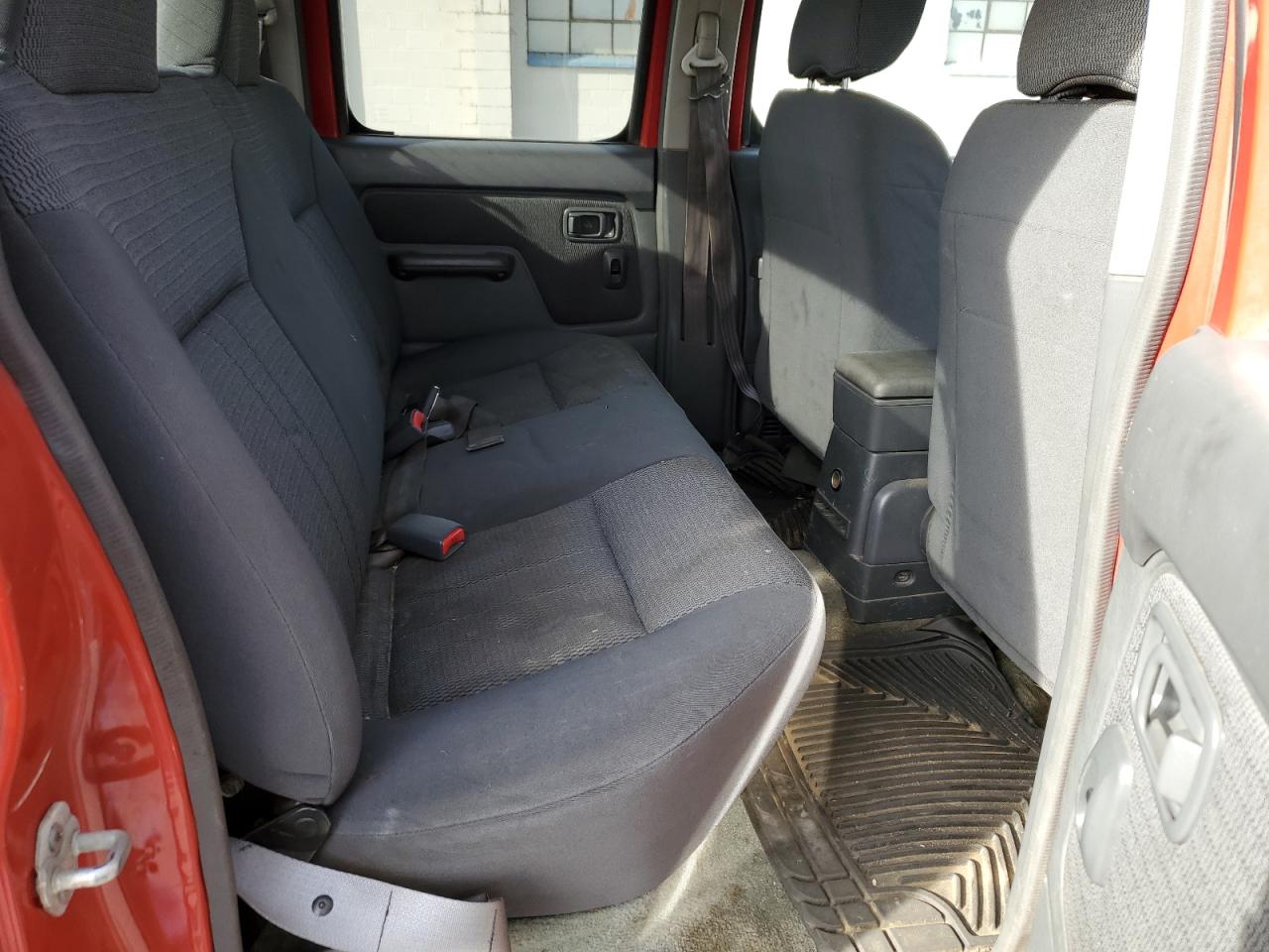 2002 Nissan Navara (Frontier) - Image 10