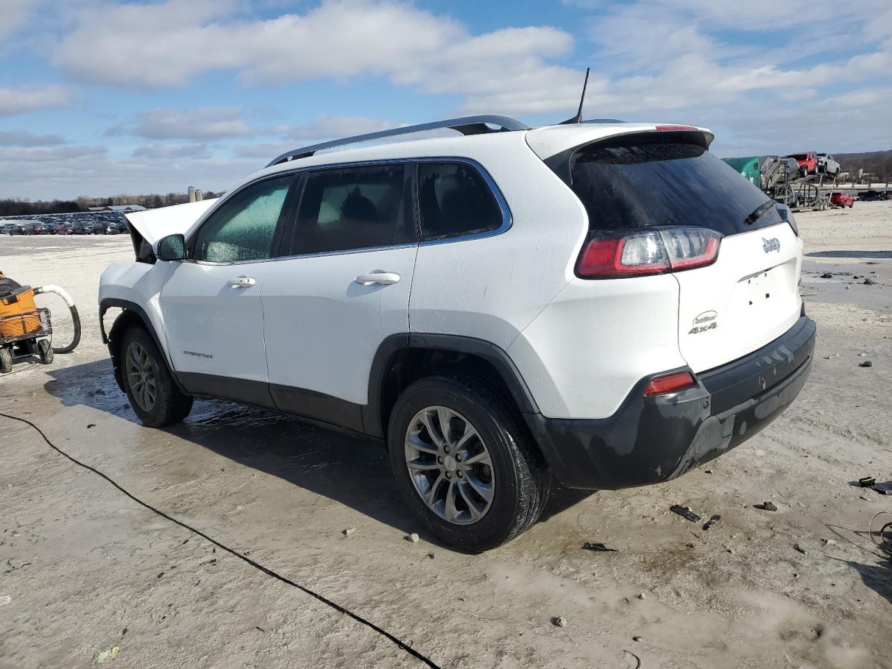 2020 Jeep Grand Cherokee - Image 2