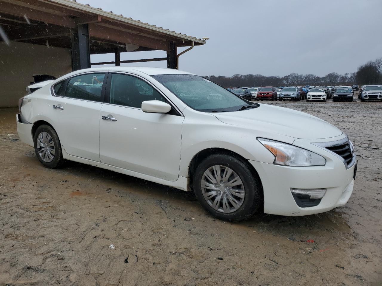 2015 Nissan Altima - Image 4