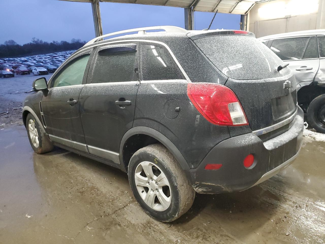 2014 Chevrolet Captiva - Image 2