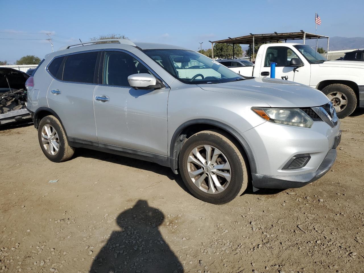2015 Nissan Rogue - Image 4