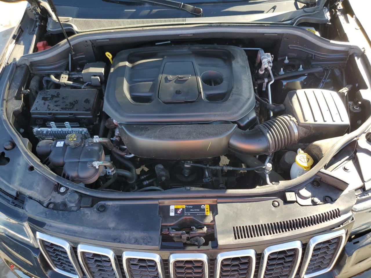 2021 Jeep Grand Cherokee - Image 12