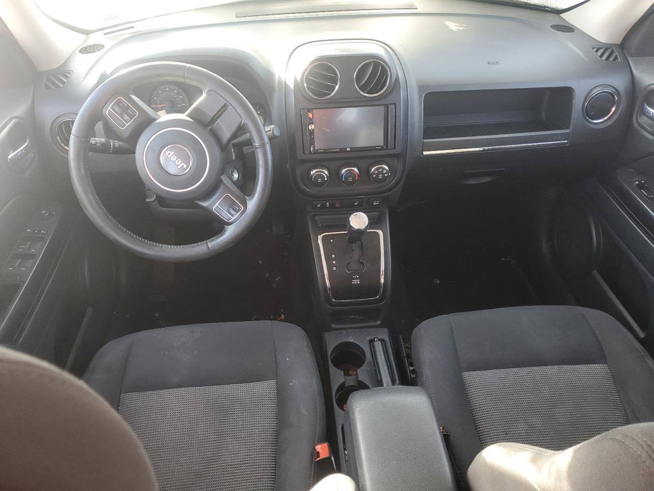 2015 Jeep Liberty (Patriot) - Image 8