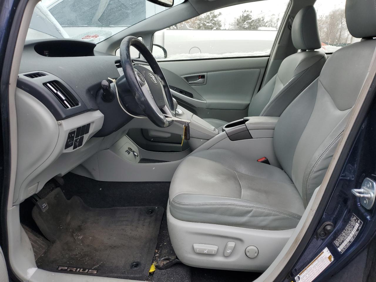 2014 Toyota Prius - Image 7