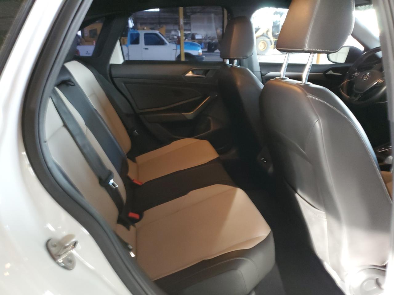 2020 Volkswagen Jetta - Image 10