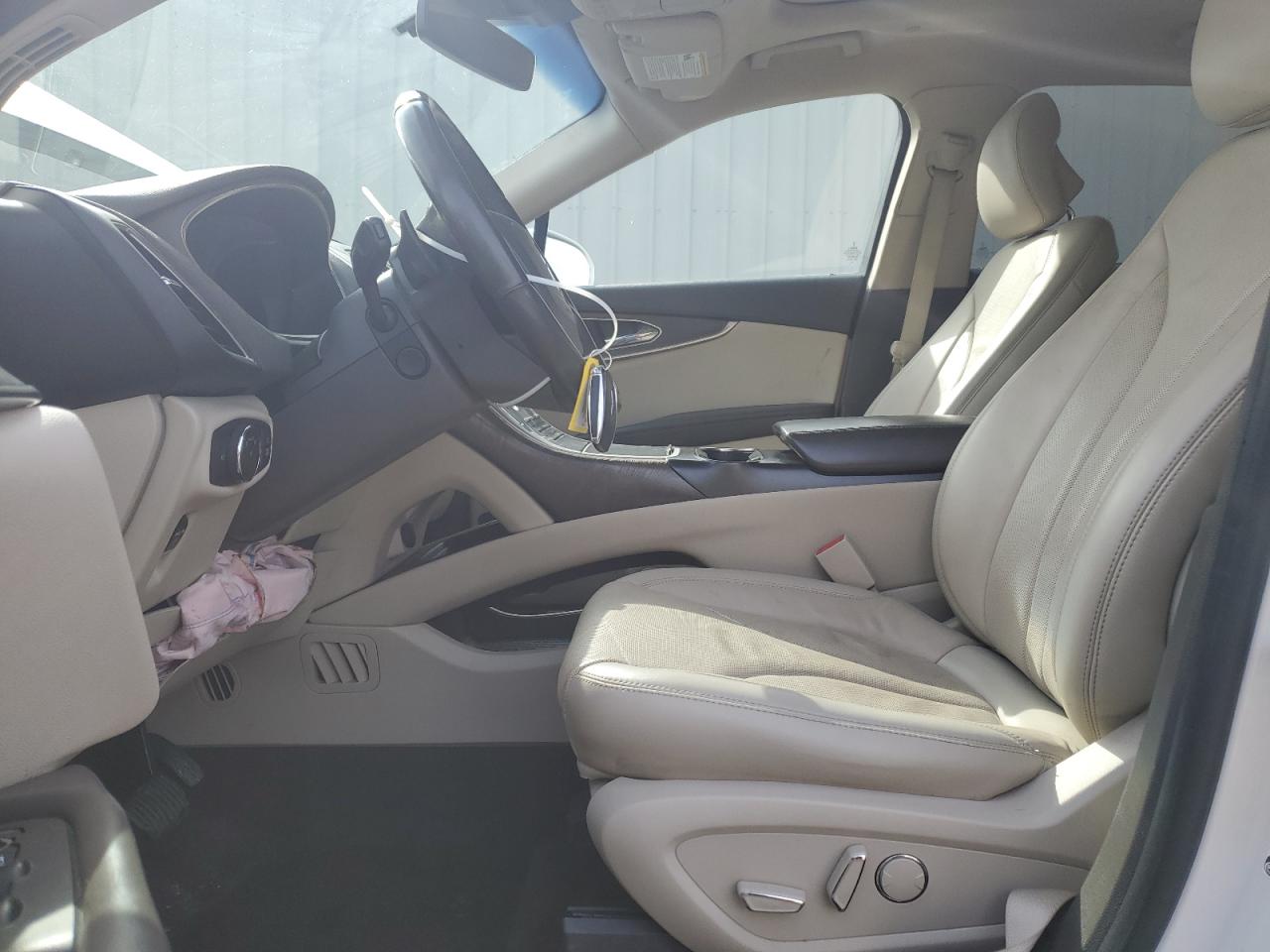 2019 Lincoln Nautilus - Image 7
