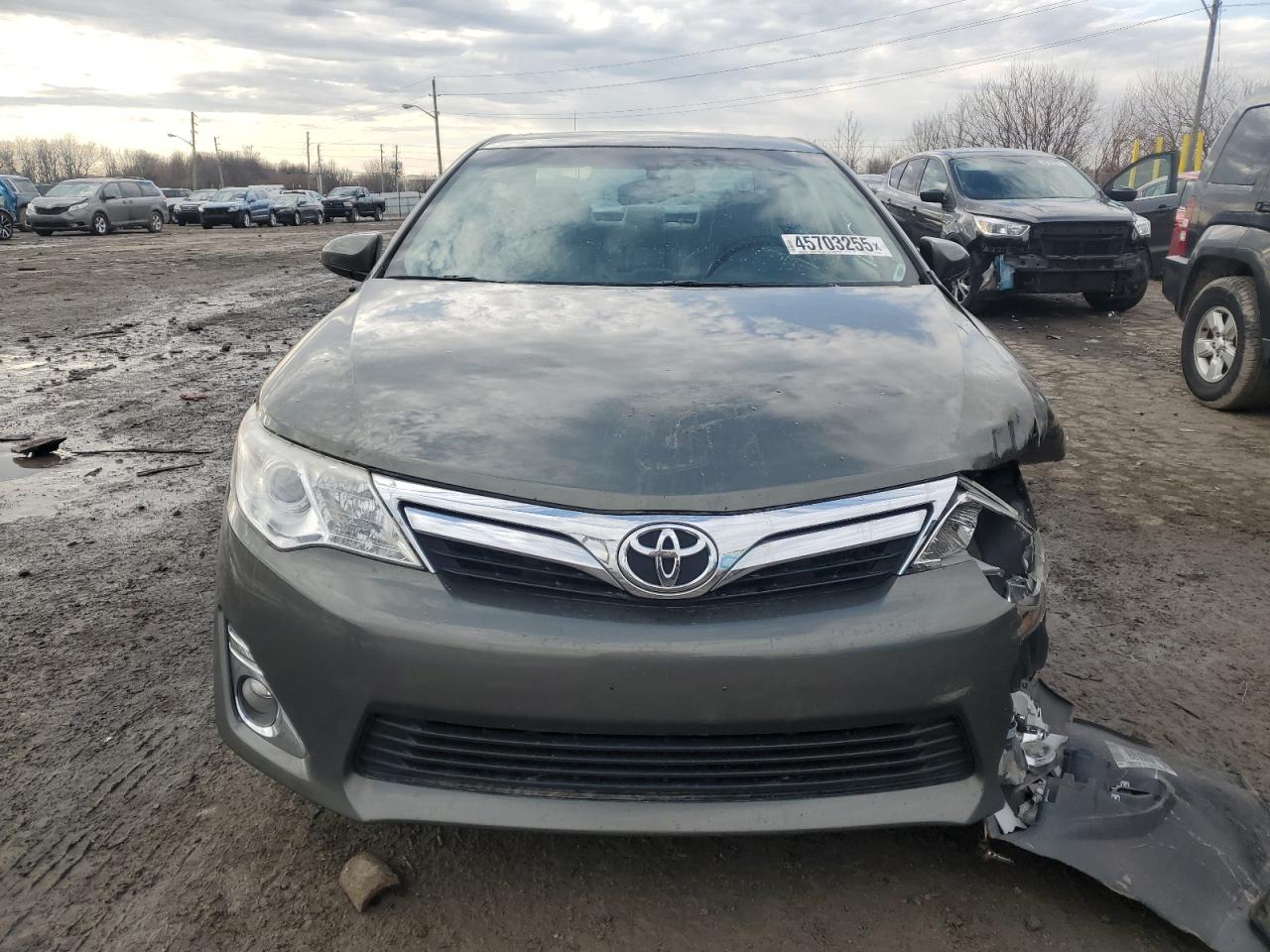2014 Toyota Camry - Image 5