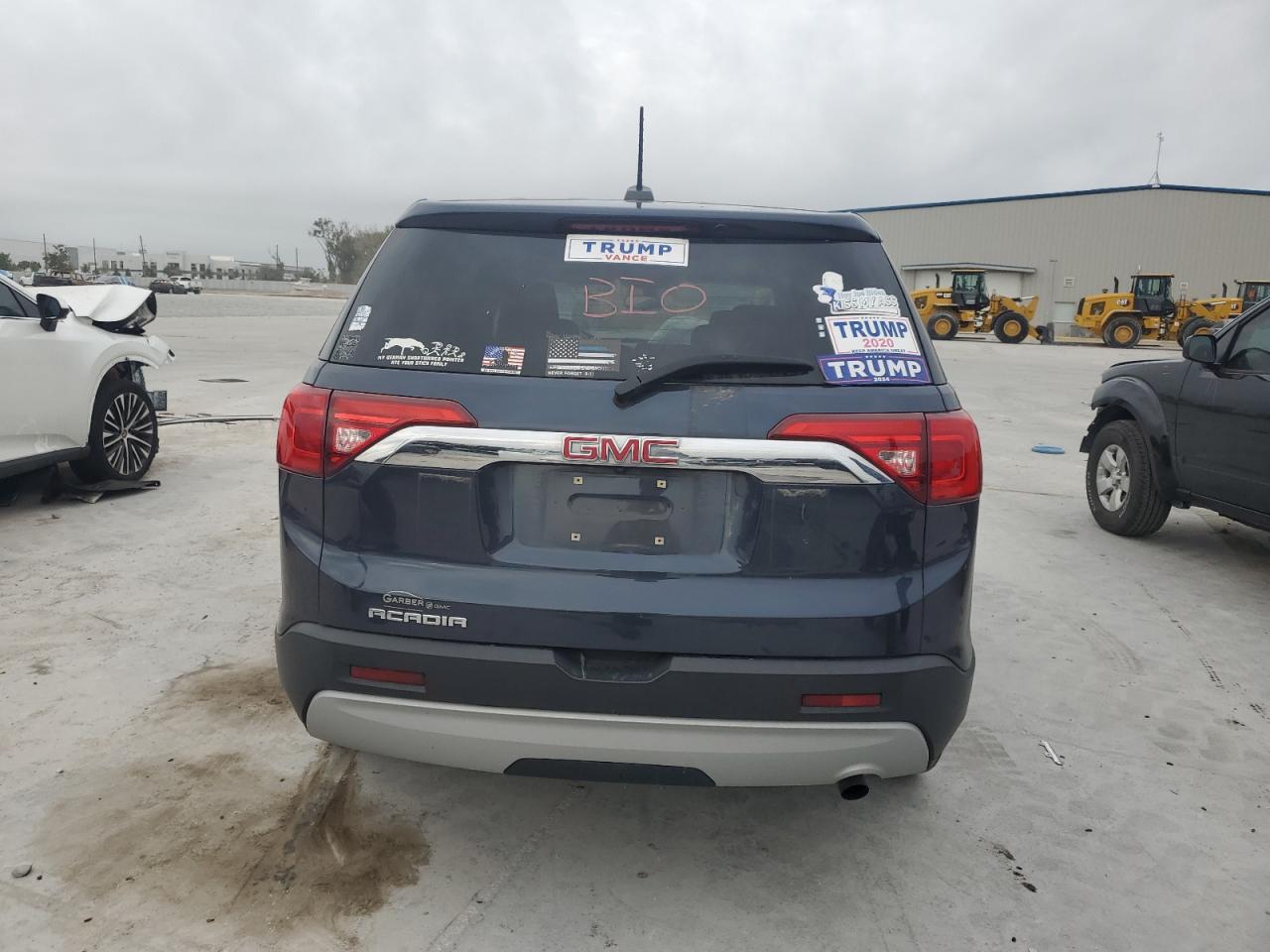 2019 GMC Acadia - Image 6