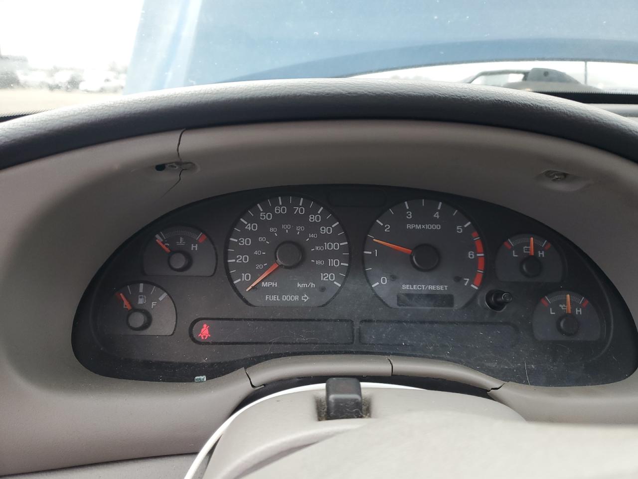 1999 Ford Mustang - Image 9