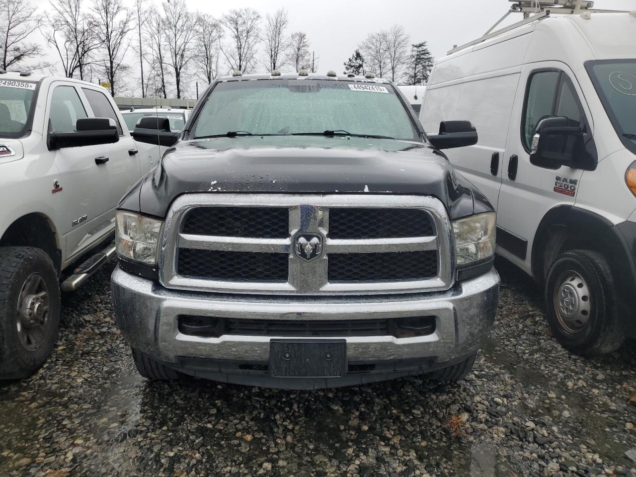 2018 RAM 2500 - Image 5