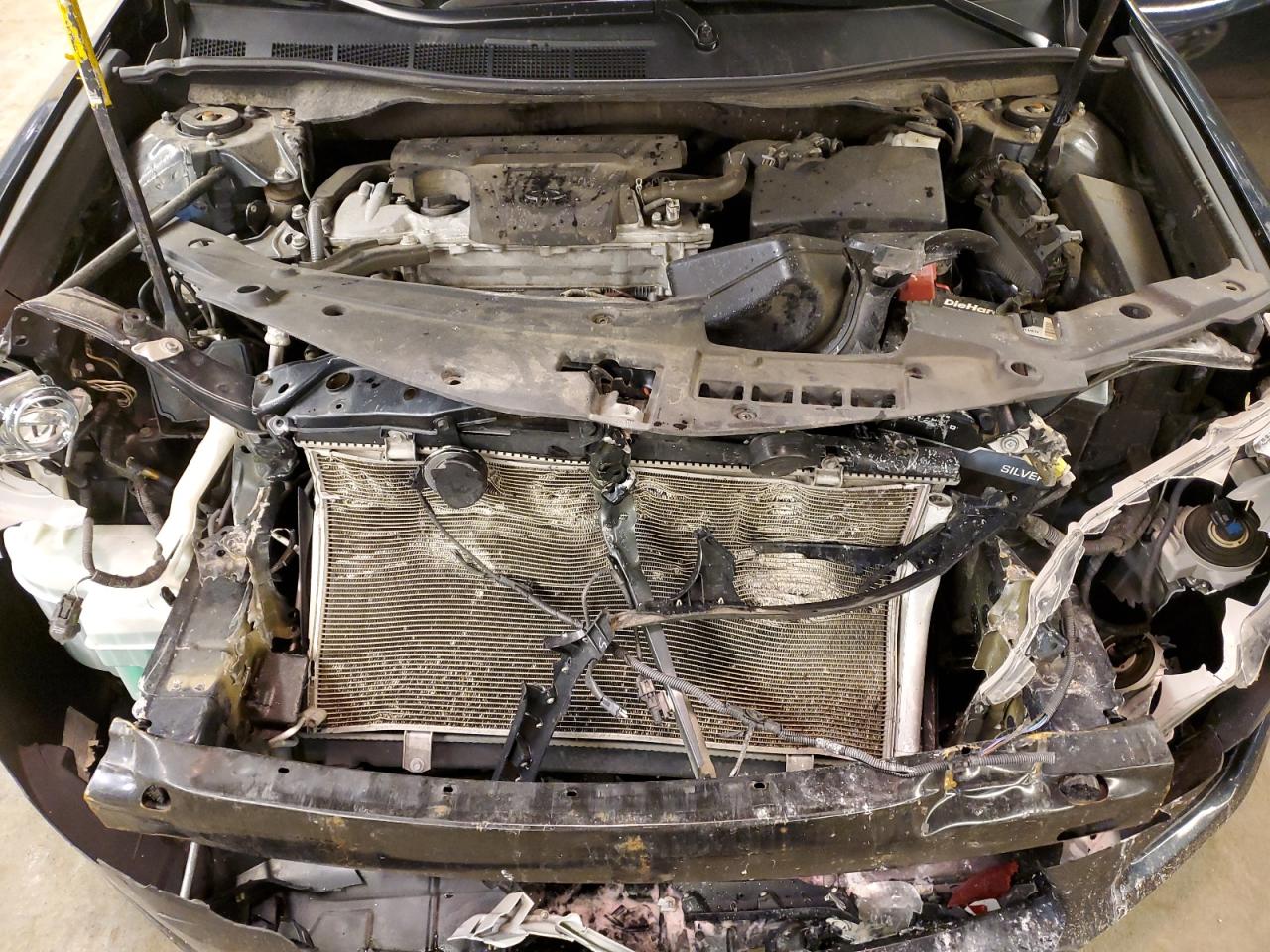 2014 Toyota Camry - Image 12