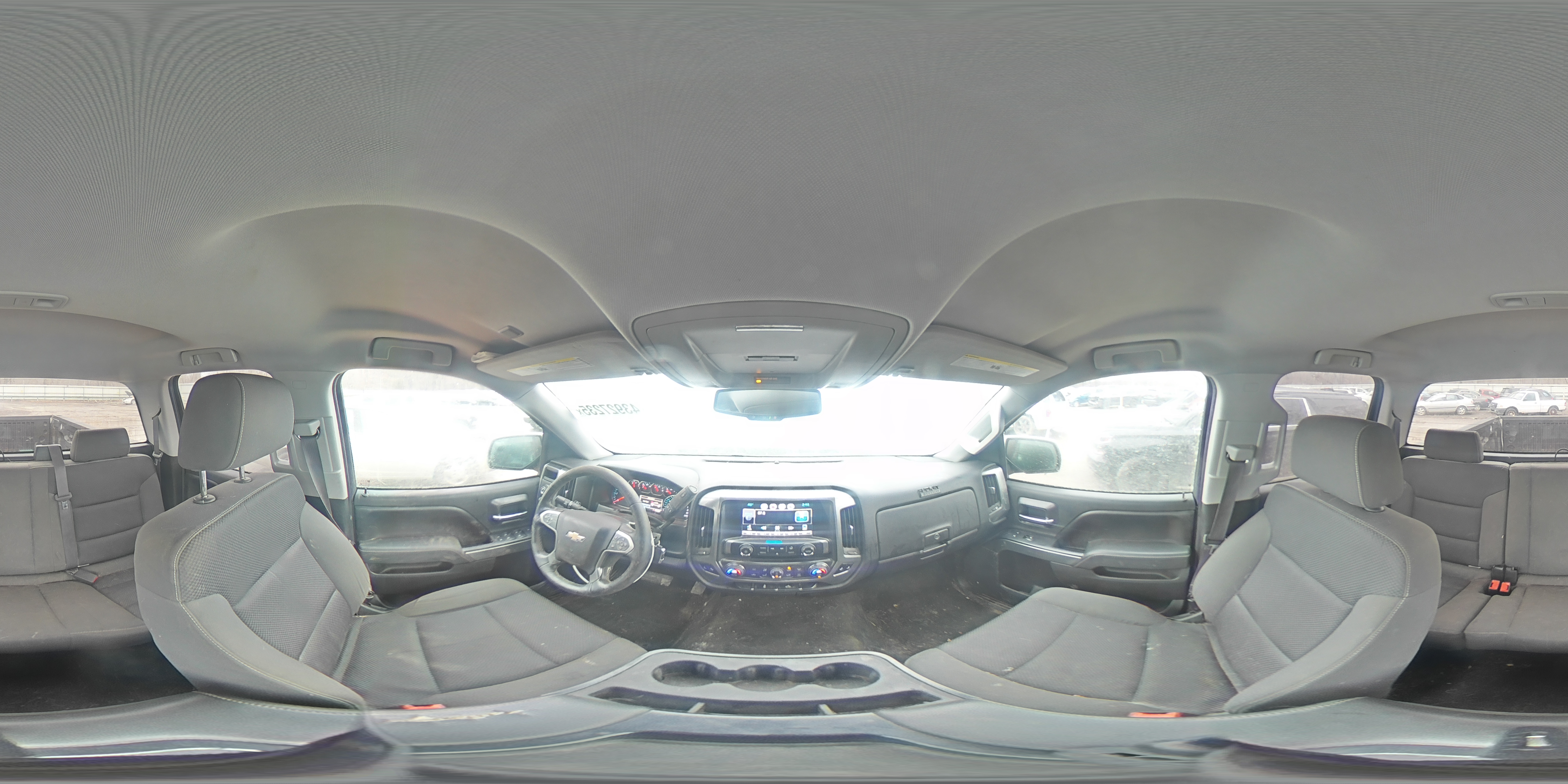 2015 Chevrolet Silverado - Image 13
