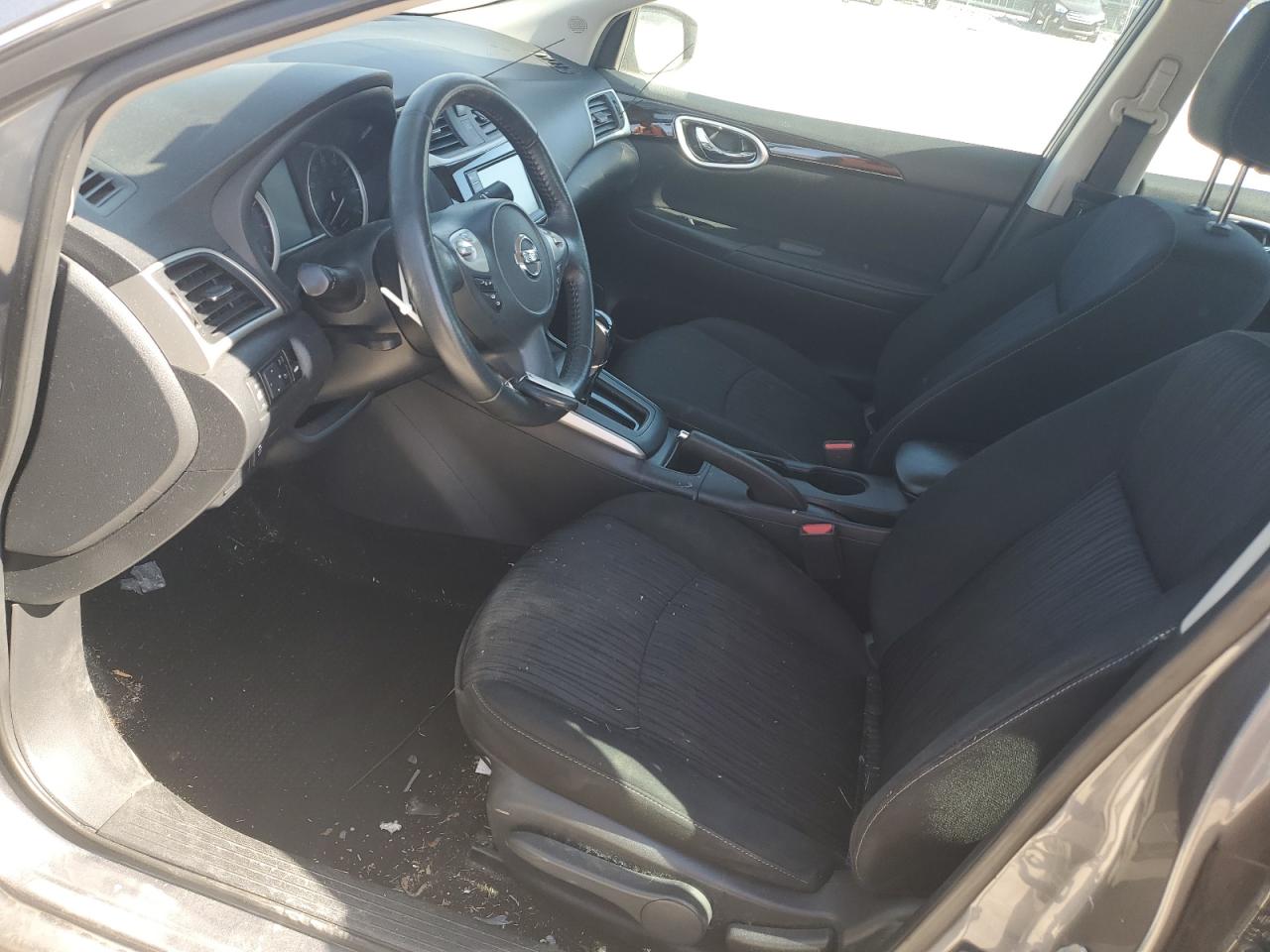2019 Nissan Sentra - Image 7