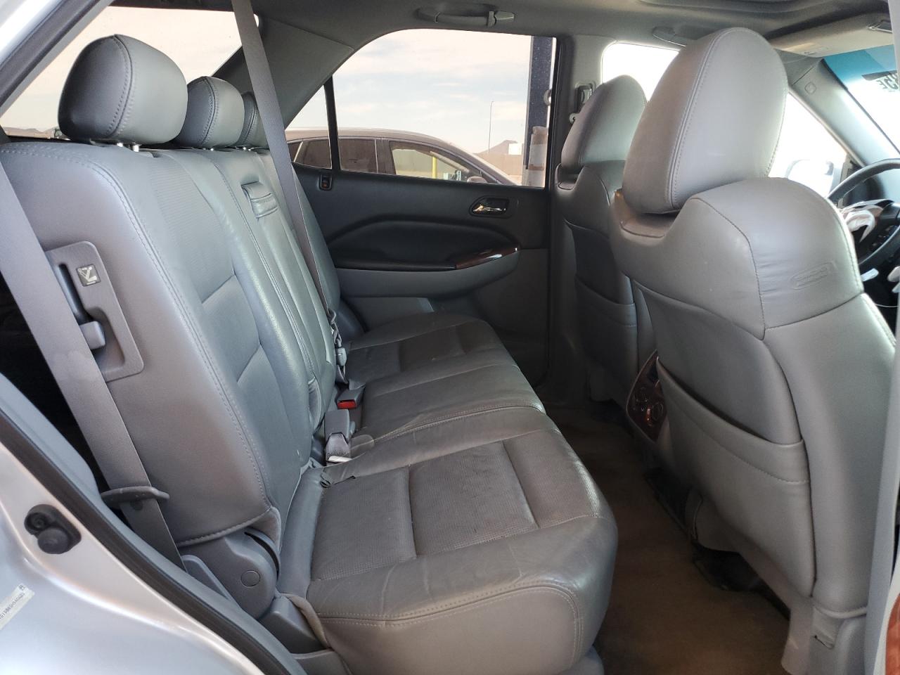 2005 Acura Mdx Touring VIN: 2HNYD18865H540621 Lot: 56944975