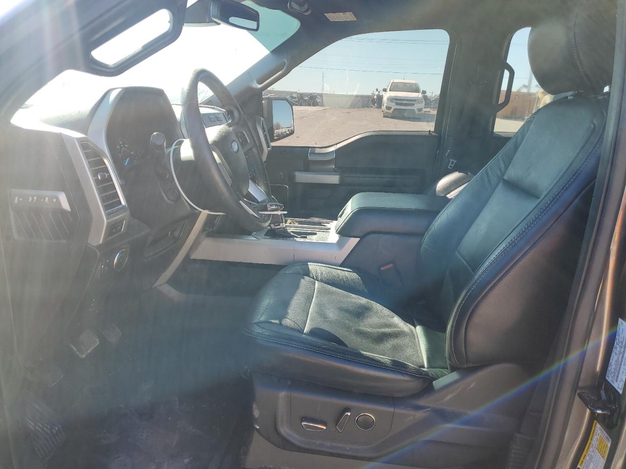 2015 Ford F-150 - Image 7