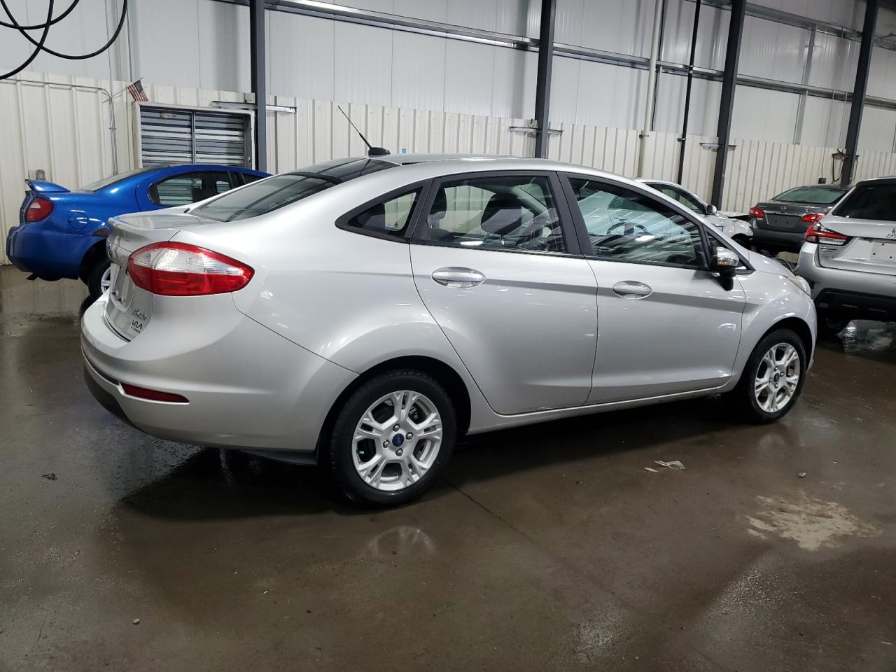 2016 Ford Fiesta - Image 3