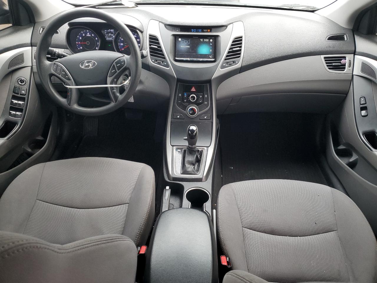 2014 Hyundai Elantra - Image 8