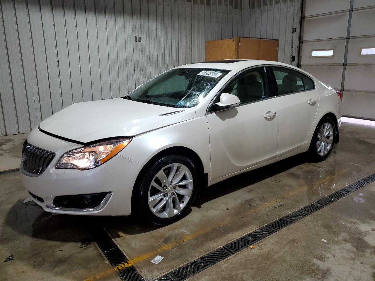 2015 Buick Regal - Image 1
