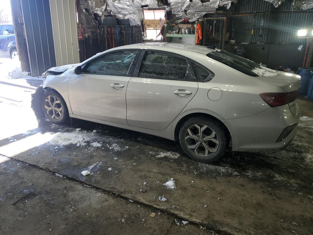 2021 Kia Forte - Image 2