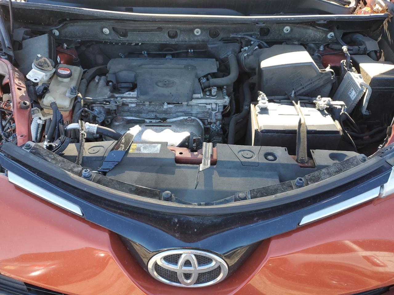 2016 Toyota RAV 4 - Image 12