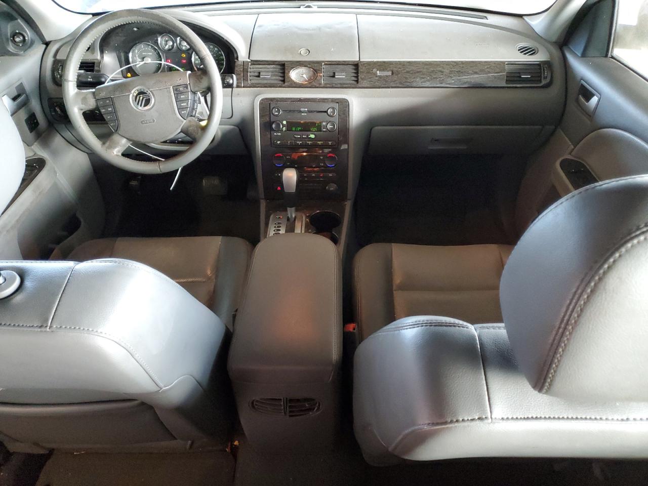 2005 Mercury Montego - Image 8