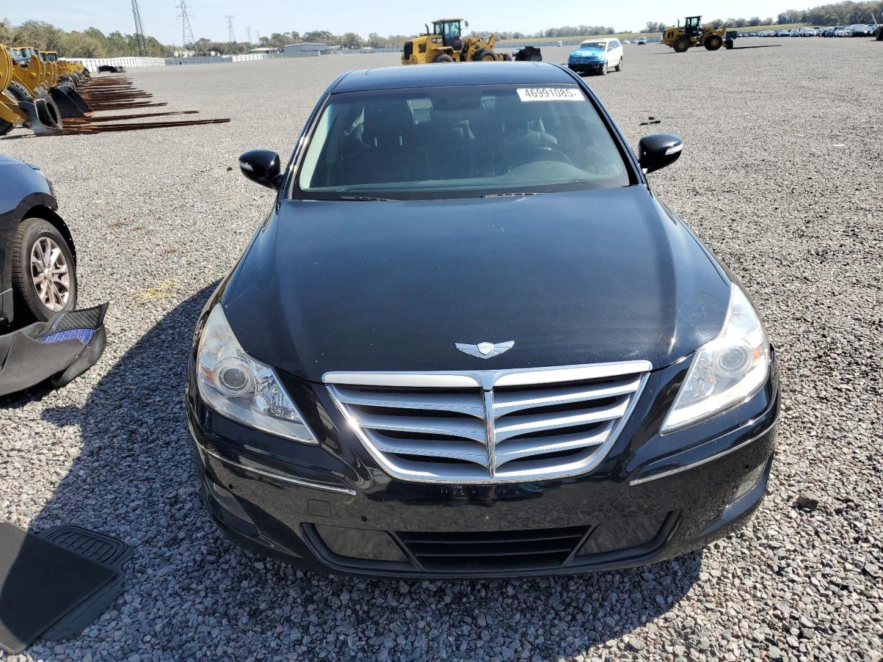 2010 Hyundai Genesis - Image 5